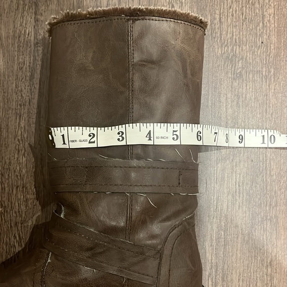 Rugged Outback |  Brown Lined Winter Boots: US 9 - Picture 6 of 16